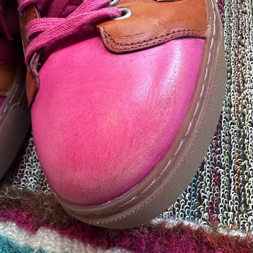 SOLD!! Fluevog  LoPro Fakie pink/orange swirl leather sneaker-M9/W11 (fits LG) - Picture 13 of 16